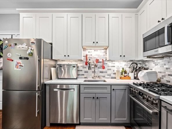 104 Beacon St 2, Somerville MA 02143