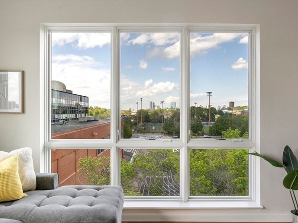 3531 Washington St 501, Boston MA 02130
