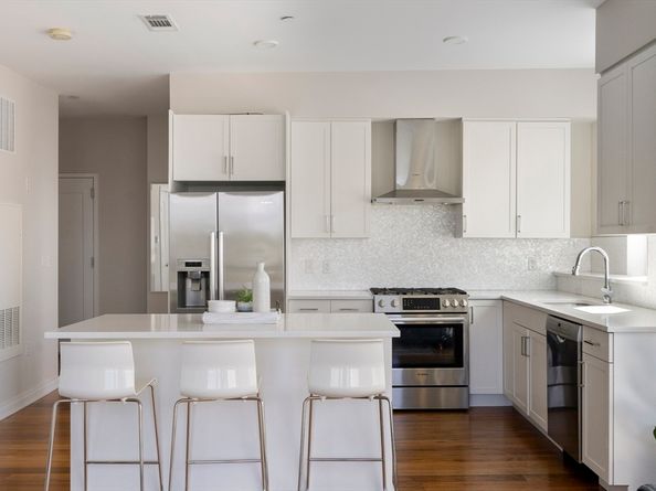 3531 Washington St 501, Boston MA 02130