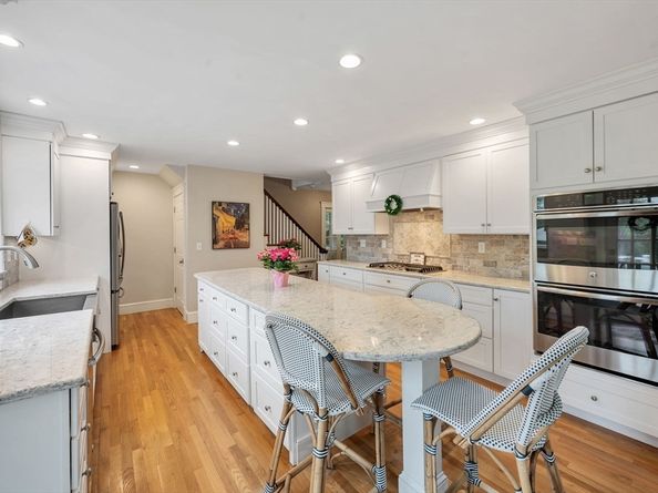 212 Hawthorne Lane, Concord MA 01742