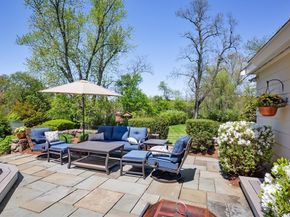 212 Hawthorne Lane, Concord MA 01742