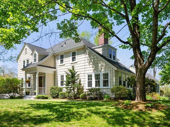 212 Hawthorne Lane, Concord MA 01742