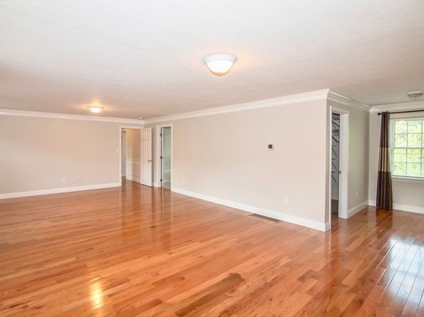 12 Kestrel Ln 7, Westford MA 01886