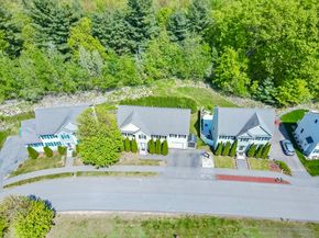 12 Kestrel Ln 7, Westford MA 01886