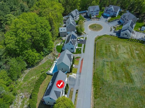 12 Kestrel Ln 7, Westford MA 01886