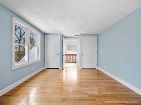 655 Central St, Holliston MA 01746