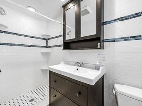 655 Central St, Holliston MA 01746