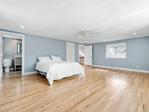 655 Central St, Holliston MA 01746
