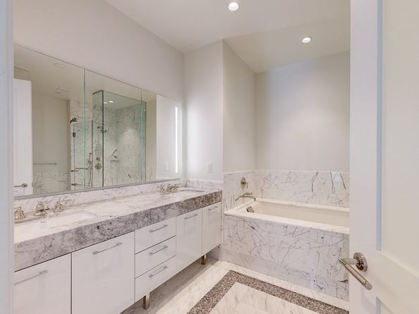 240 Devonshire Street 4906, Boston MA 02110