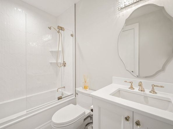 35 Littles Point Road S201, Swampscott MA 01907