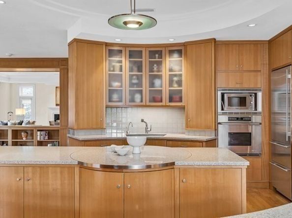 120 Seaver St C102, Brookline MA 02445