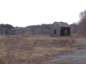 35 Leominster Road, Lunenburg MA 01462