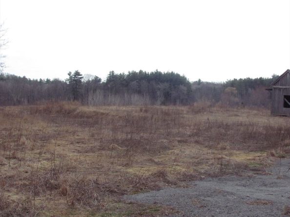 35 Leominster Road, Lunenburg MA 01462