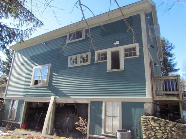 35 Leominster Road, Lunenburg MA 01462