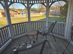 68 Lake Shore Dr, West Brookfield MA 01585