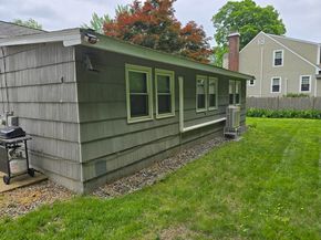 68 Lake Shore Dr, West Brookfield MA 01585