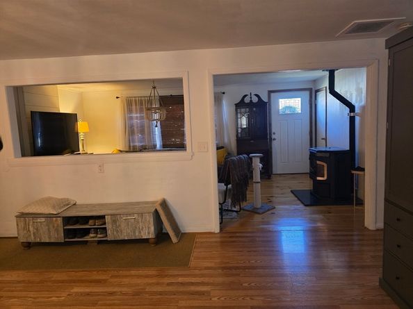 68 Lake Shore Dr, West Brookfield MA 01585