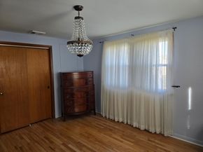 68 Lake Shore Dr, West Brookfield MA 01585