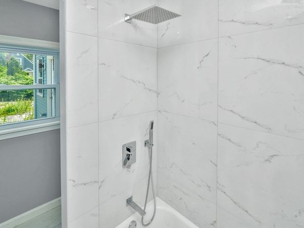 87 Summer St, Abington MA 02351