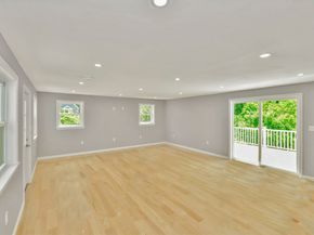 87 Summer St, Abington MA 02351