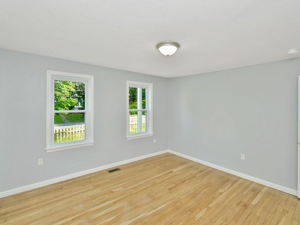 87 Summer St, Abington MA 02351