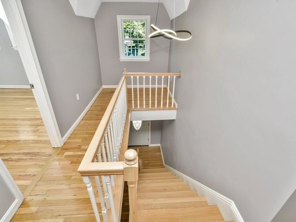 87 Summer St, Abington MA 02351