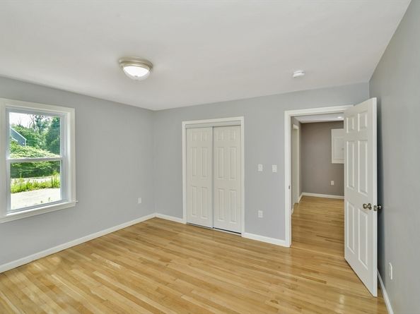 87 Summer St, Abington MA 02351