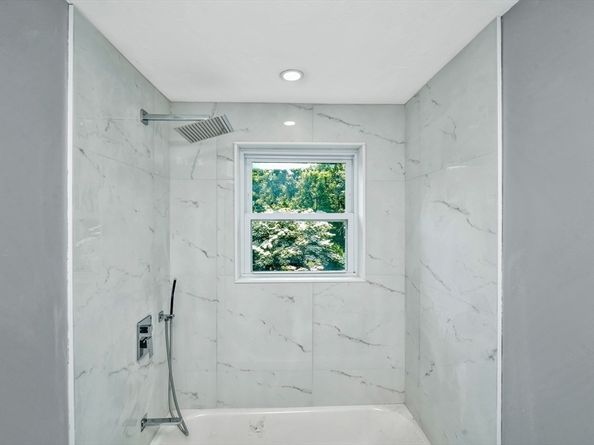 87 Summer St, Abington MA 02351