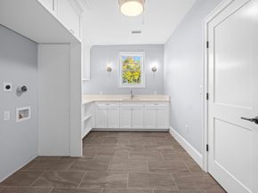 35 Lincoln Street, Hopkinton MA 01748