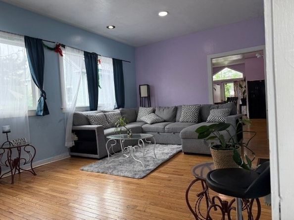 10 Byron St, Worcester MA 01605