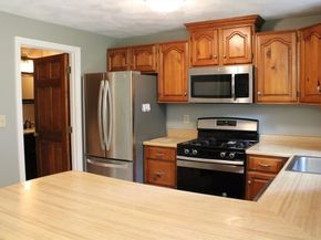 139 Wellman Ave. 139, Chelmsford MA 01863