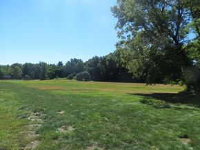 139 Wellman Ave. 139, Chelmsford MA 01863