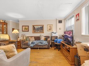 106 13th St 114, Boston MA 02129