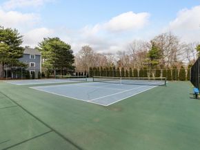 4 Post Oak Lane 15, Natick MA 01760