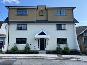 8 Crystal Street 2, Melrose MA 02176