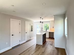 8 Crystal Street 3, Melrose MA 02176