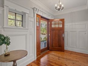 10 Pettees Pond Lane, Walpole MA 02081