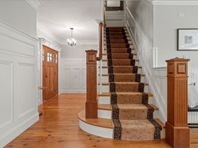 10 Pettees Pond Lane, Walpole MA 02081