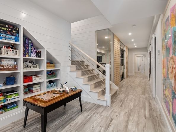 86 Black Rock Dr, Hingham MA 02043