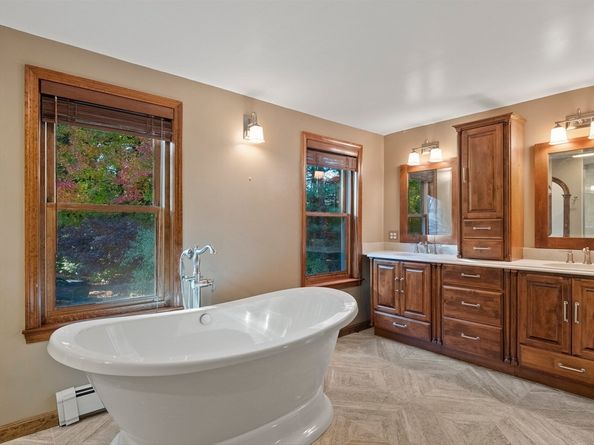 43 Candleberry Lane, Harvard MA 01451