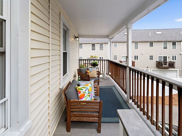 32 Harvard St 2, Waltham MA 02453
