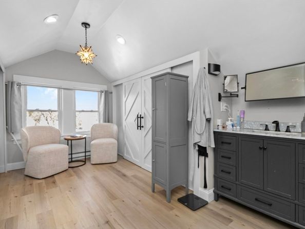 146 Kittredge Street 2, Boston MA 02131