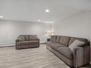 34 Glenvale Ave, Billerica MA 01821