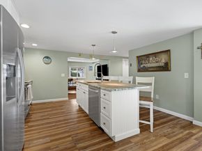 34 Glenvale Ave, Billerica MA 01821