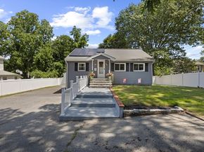 34 Glenvale Ave, Billerica MA 01821