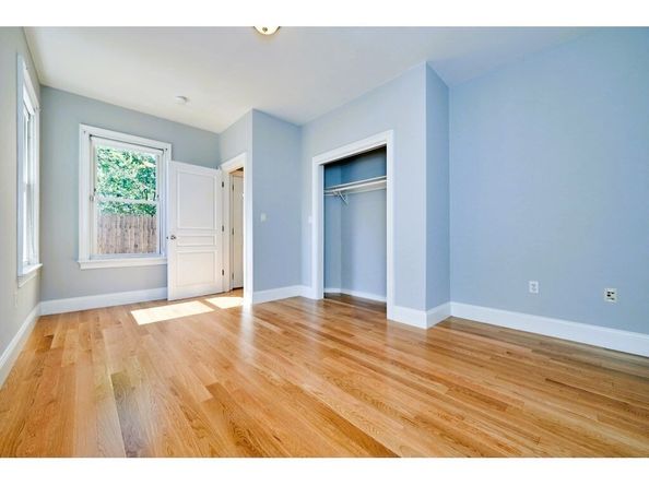 4-16 Humboldt Place, Boston MA 02127