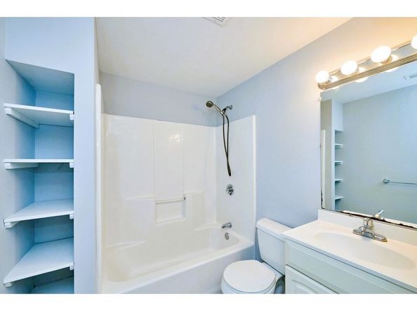 4-16 Humboldt Place, Boston MA 02127