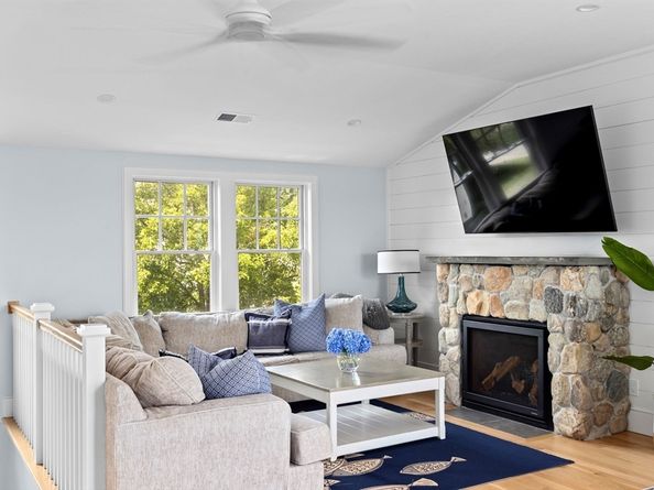 10 Otis Place, Scituate MA 02066