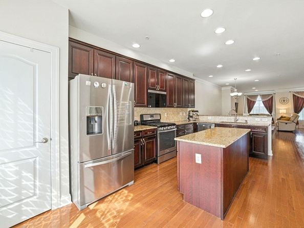 23 Moses Wheelock Ln 23, Westborough MA 01581