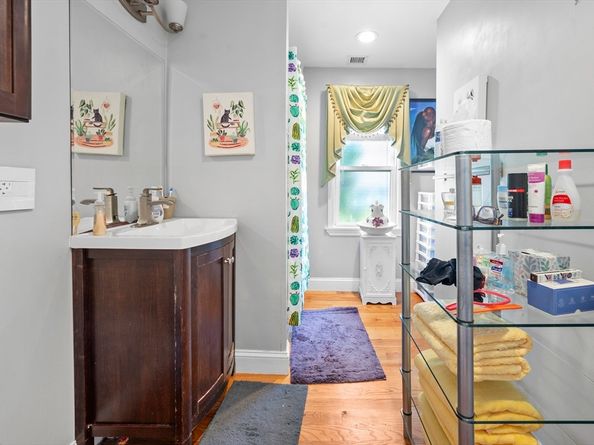 28 Wilmarth Rd, Randolph MA 02368